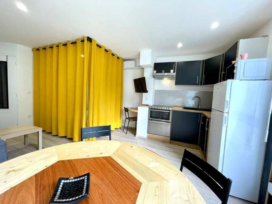 Apartment Cosy, Douillet, Proche Mer, Clim